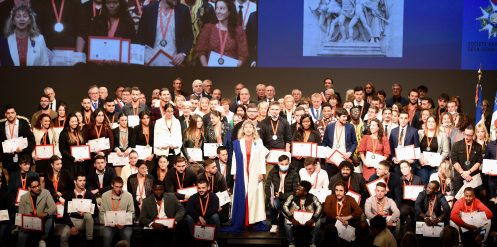 Clôture du gala 2021 Centenaire - 100 apprentis soufflent 100 bougies
